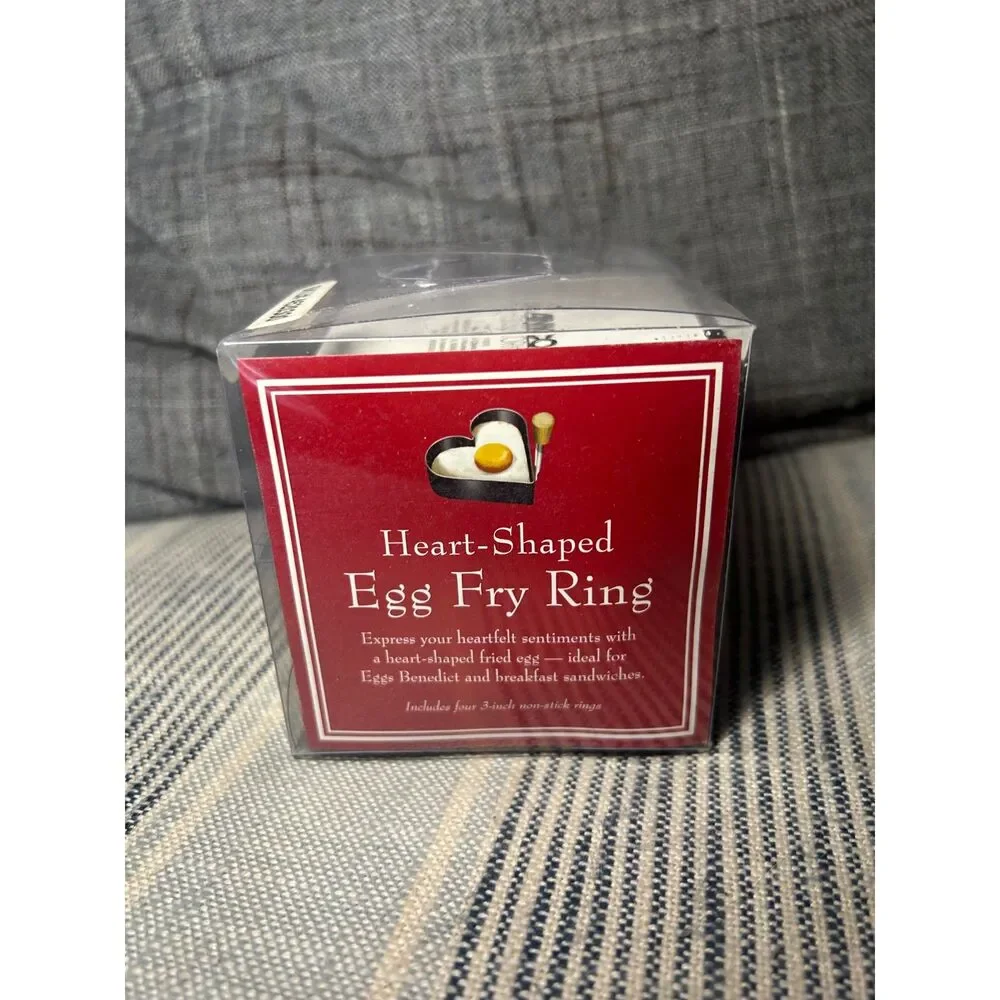 Amco Houseworks Heart-Shaped Egg Fry Rings - Set of 4 Non-Stick - New In Box